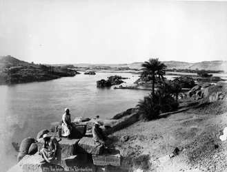 Uitzicht op de Nijl vanaf Elephantine Eiland, ca. 1880